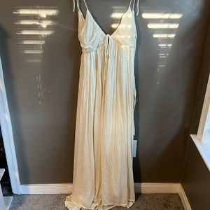 Amuse Society Ivory Midi Dress